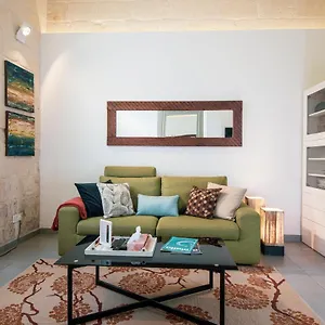 28 Peter Apartment Sliema