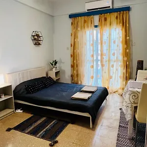 Past Or Tail Homestay Larnaca